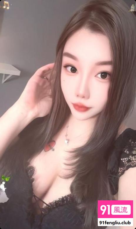 马达臀晴晴